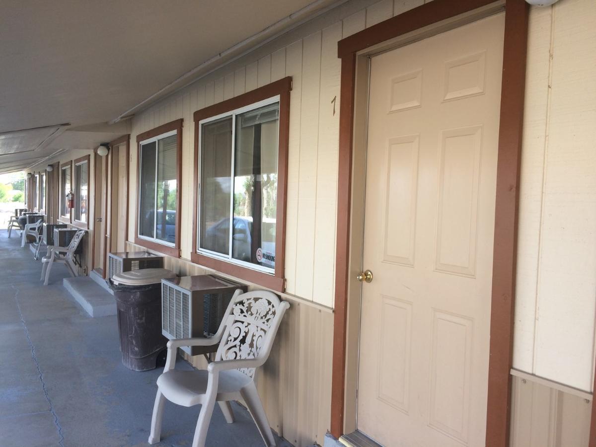Crimson Hills Motel Parowan Exterior photo